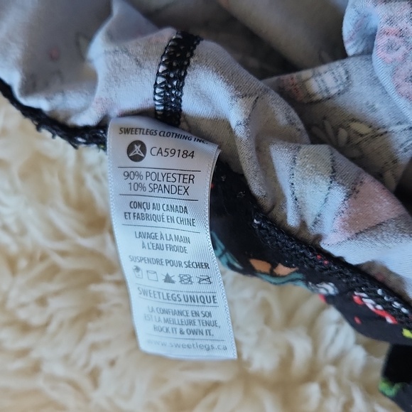 Matching Sweetlegs tights - Picture 6 of 8